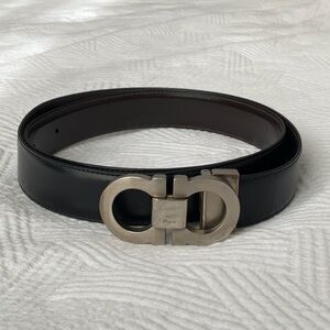FERRAGAMO Men's Reversible Leather Double-Gancio Belt, Size 38/95